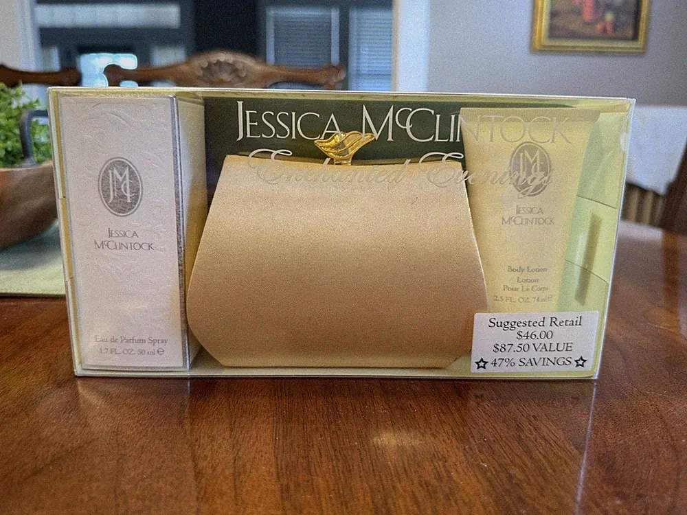 Jessica McClintock Enchanted Evenings Gift Set Perfume, Evening Bag, Body Lotion